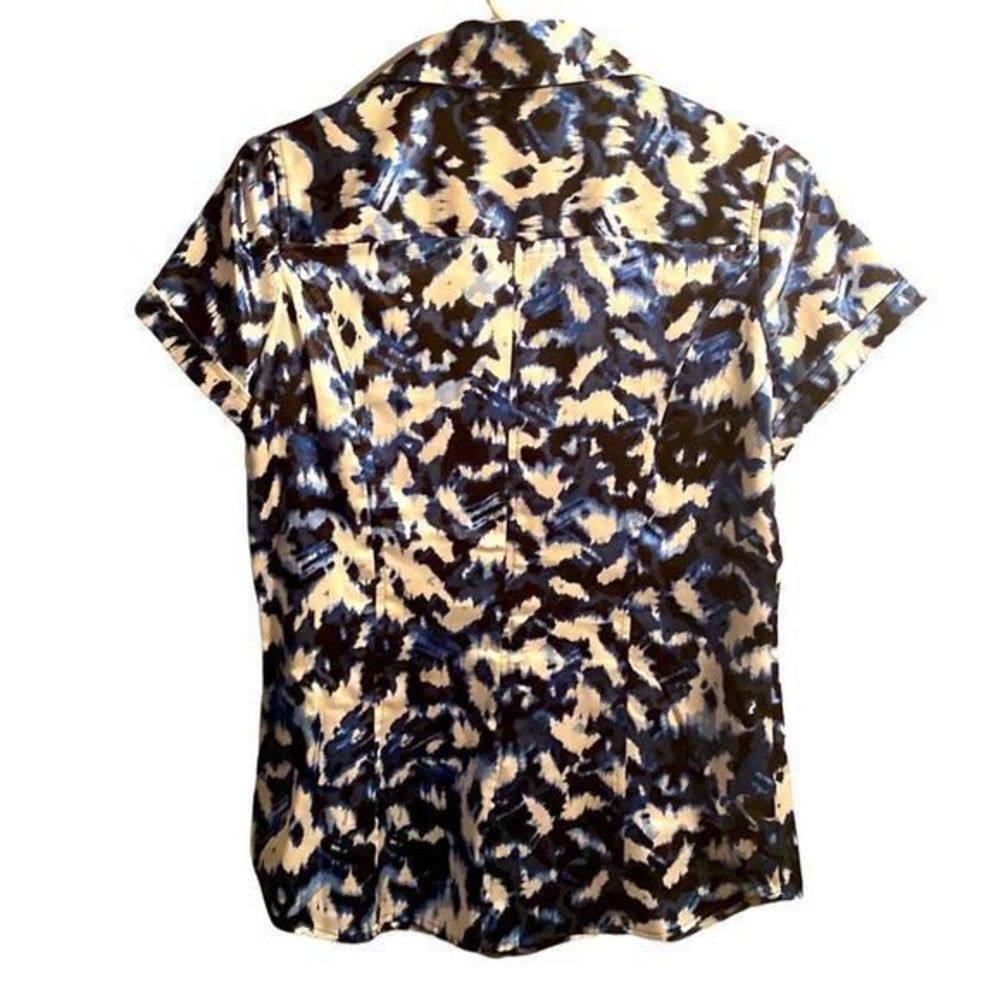 Vertigo Paris button down silky blouse‎ - Picture 2 of 7